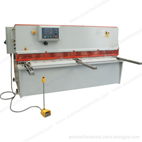 Hydraulic Swing Beam Guillotine Shearing Machine (2500mm X 6mm)